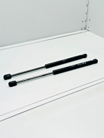 Volvo FH/FM Storage Box Gas Struts 20895863 3981920 8143670 170N Pair Used view 5