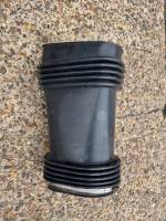 Volvo FH4/FH5/FM4/FM5 Air Intake Hose 21199194 21116214 1895710 Euro 6 Used view 3