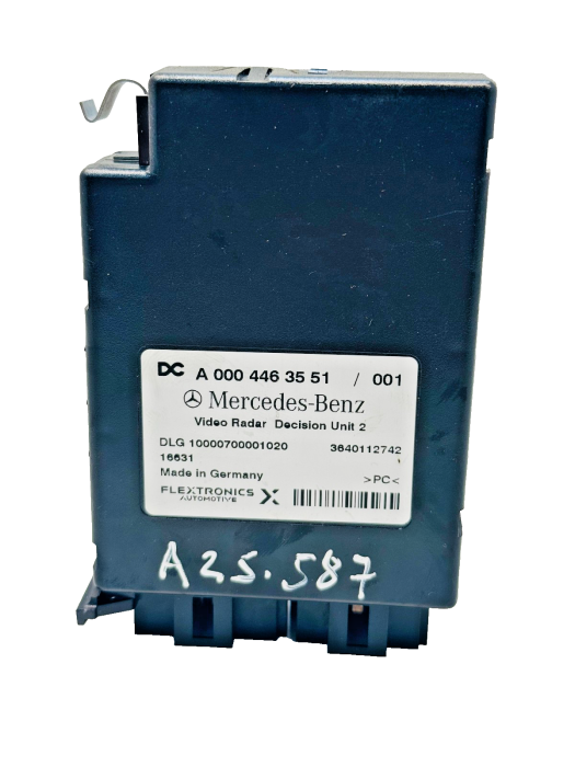 Mercedes Actros MP4 VRDU2 Video Radar Decision Unit A0004463551 A0004464151 Used Computers & Cruise Controls Computers & Cruise Controls