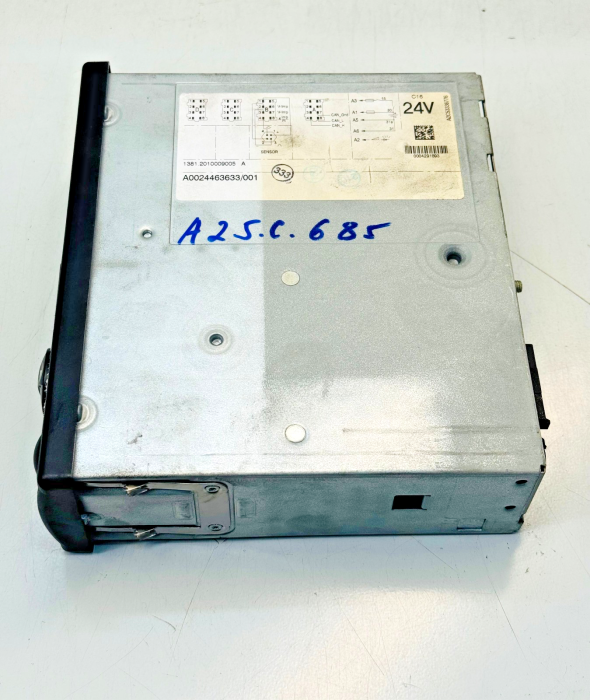 Mercedes Actros/Arocs/Antos Tachograph VDO A0024463633 A0014469033 24V Used view 4