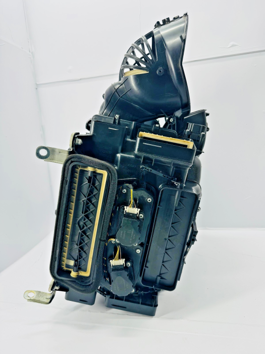 Volvo FH4 Cab Heater HVAC Box ECC IPC RHD 84164533 9502539 Euro 6 Used view 7