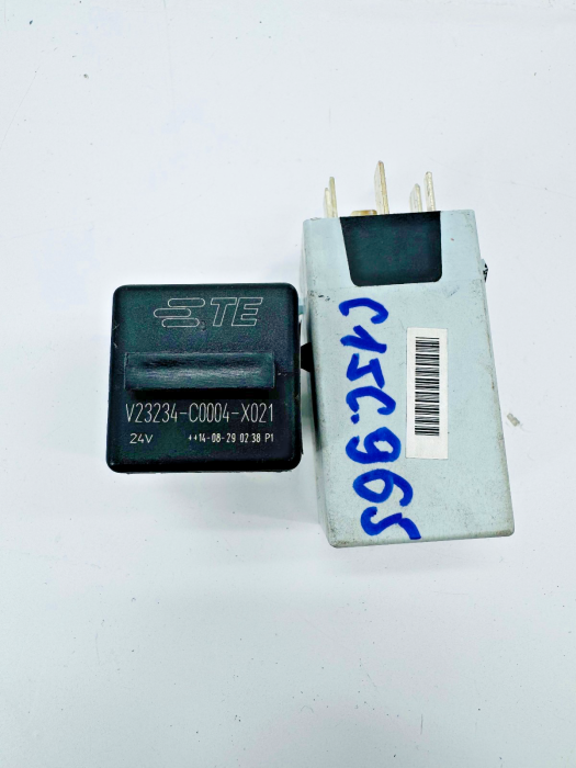 MAN TGS/TGX Load Relay 24V 8125902052 81.25902-0521 V23234-C0004-X021 Euro 5/6 view 5