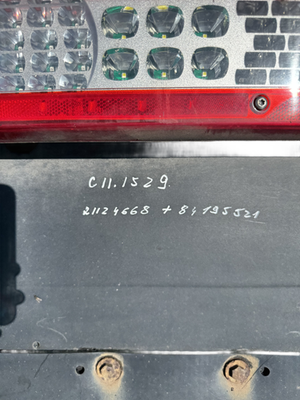 Volvo FH/FM Rear Mudguard Mudflap 21124668 LED Tail Lamp 84195521 21324433 Used view 3