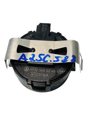 Mercedes Actros MP4 Rain Sensor A9305400245 Hella 6PW009527-01 Used