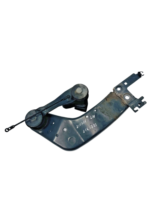 Scania P/G/R/T Rear Cab Suspension Link Bracket 210336 1781929 1343131 LH Used view 9