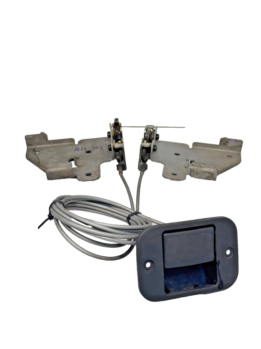 DAF XF106 Front Grille Locks Set 1835771 1835772 1997220 with Cables Euro 6 Used Locks Locks