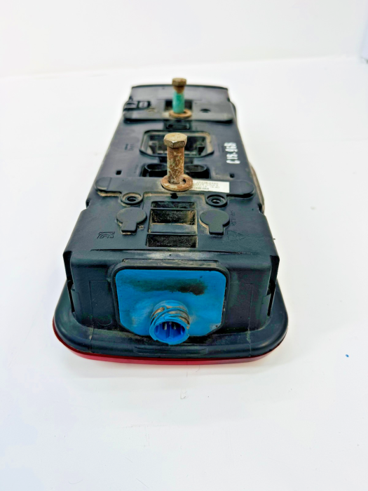 MAN TGA/TGS/TGX Rear Combination Tail Lamp 81252256550 81252256544 LH Euro 5/6 view 6