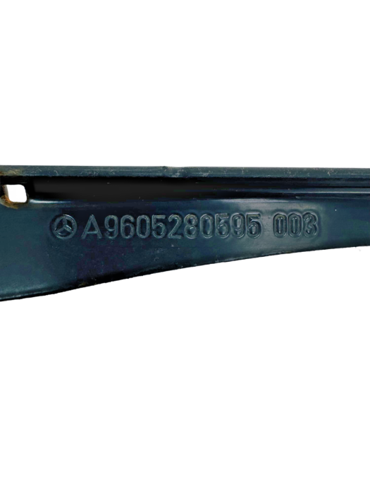 MERCEDES ACTROS MP4 Air Filter Housing Bracket A9605209145 A9605209245 Used view 7