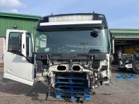 Volvo FH4 cab (2013-on) With Parts – Doors/Dash/Interior As Pictured – Used view 5