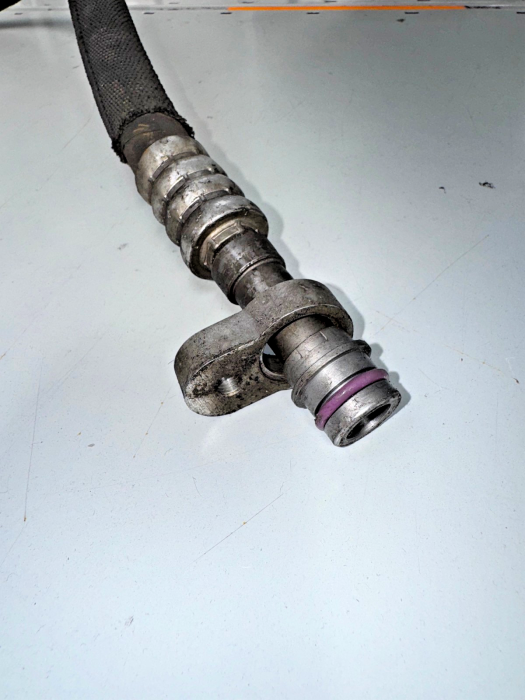 MAN TGX/TGA/TGS Air Con Suction Hose 81619755117 81.61975-5117 Euro 6 Used view 3