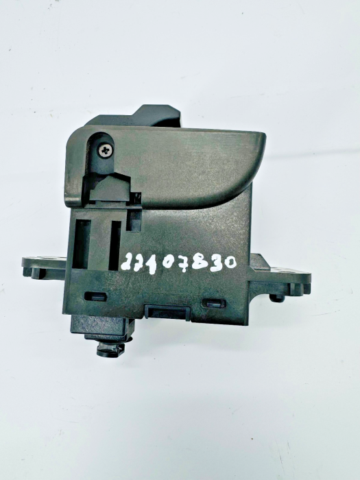 Volvo FH4/FH FM4 Parking Brake Switch 22107830 23126245 17160381 17130287 Euro 6 view 5