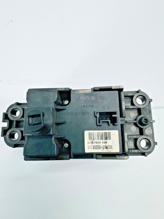 Volvo FH4/FH FM4 Parking Brake Switch 22107830 23126245 17160381 17130287 Euro 6 view 6