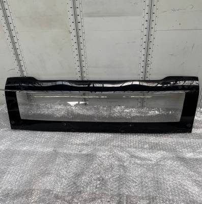 Volvo FH4/FH5 XL roof centre panel 84162953 82267446 82247236 (Euro 6) Used
