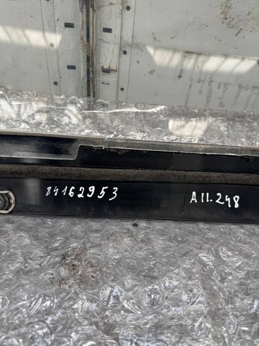 Volvo FH4/FH5 XL roof centre panel 84162953 82267446 82247236 (Euro 6) Used view 5