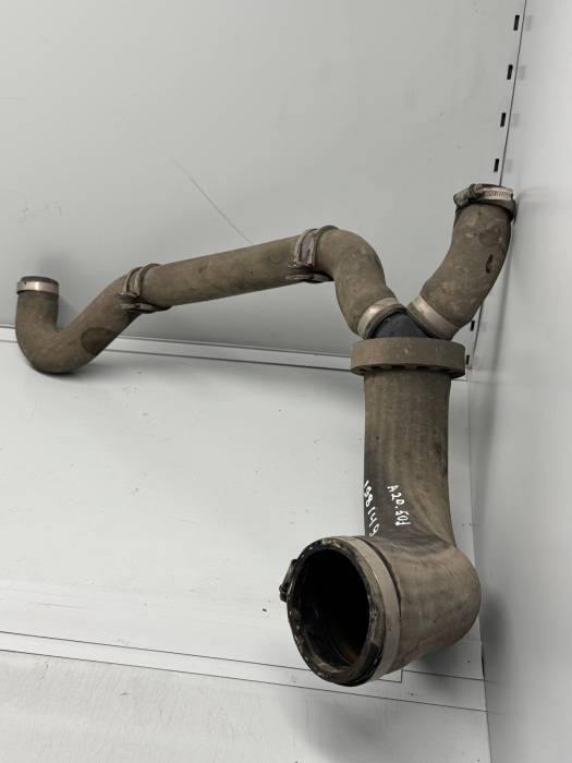 Daf XF/CF Radiator Outlet Hose 1981495 2050874 SI-DA105 Euro 6 Used view 3