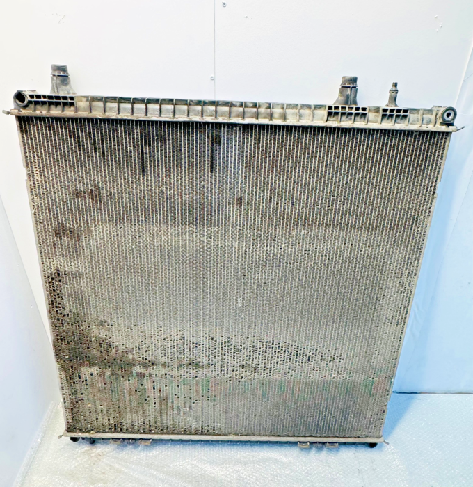MAN TGS/TGX Coolant Radiator 81061016792 81.06101-6792 81061010079 Front Euro 6 view 4