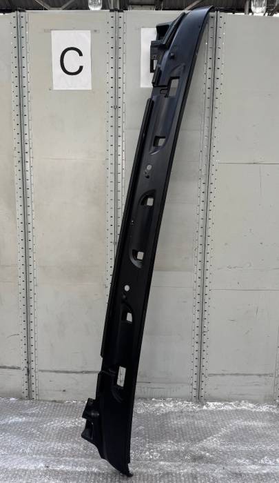 DAF XF106 Wiper Cowl Panel Under Windscreen 1940691 1835739 LHD Euro 6 Used Moulding & Trim Moulding & Trim
