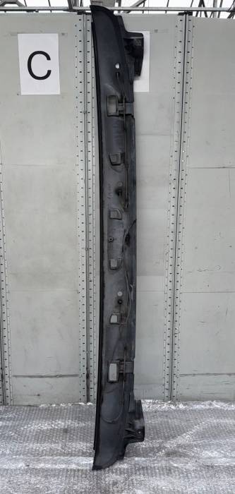 DAF XF106 Wiper Cowl Panel Under Windscreen 1940691 1835739 LHD Euro 6 Used view 2