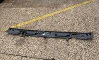 Volvo FH4/FM4 Windscreen Wiper Panel Centre RHD 84055528 82871726 Euro 6 Used view 7