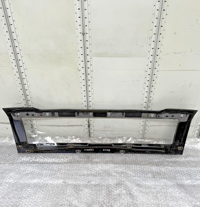 Volvo FH4/FH5 XL roof centre panel 84162953 82267446 82247236 (Euro 6) Used view 4