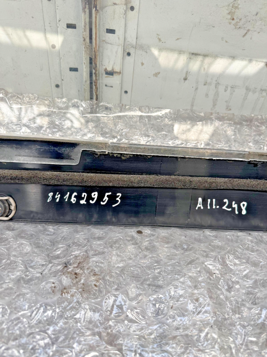 Volvo FH4/FH5 XL roof centre panel 84162953 82267446 82247236 (Euro 6) Used view 5