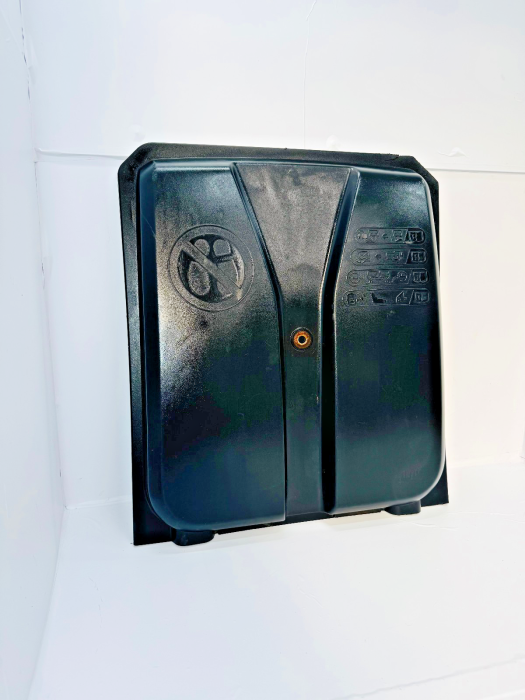 DAF XF Euro 6 Battery Box Cover 1850041 BP0872191 DB850041 Front LH Euro 6 view 3