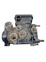 MAN TGX/TGS EBS Modulator Valve 81523016213 81.52301-6213 Knorr-Bremse - Used view 4