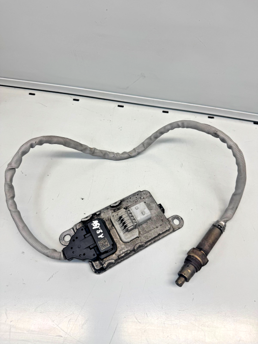 MAN TGX/TGS Nitrogen Oxide NOx Sensor 24V – 51154080031 51.15408-0031 - Used view 5