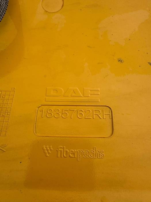 DAF XF106 RH Cab Corner Wind Deflector Panel 1835762 1835710 Euro 6 Yellow Used view 5