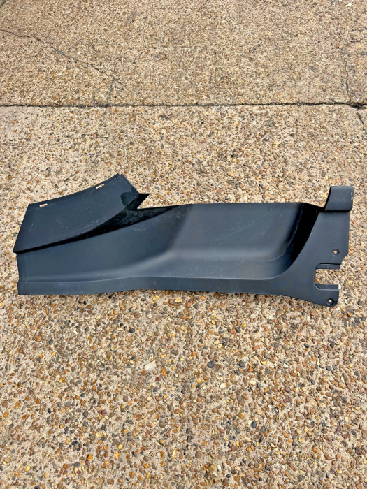 Volvo FH4/FM4 upper step wing cover LH 82819482 DT 2.71377 CVN4FH205 Euro 6 used view 3