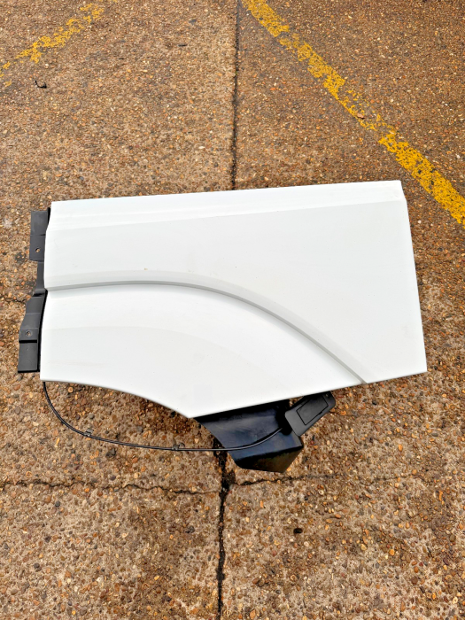 Mercedes Actros MP4/MP5 Stowage Tool Box A9608902790 A9608900210 Left Euro 6 view 3