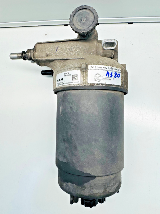 MAN TGS TGX 81125016110 81.12501-6110 Fuel Filter Module for Diesel Trucks Used view 8