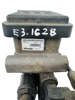 Scania P/G/R/T EBS Modulator Valve 1879275 Knorr K021202 1 Channel Used