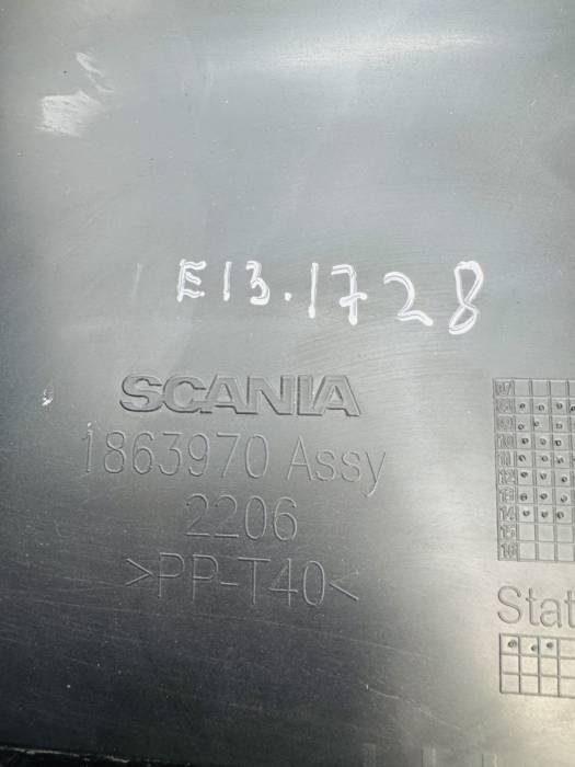 Scania P/G/R/T Cabin Heat Exchanger Housing 1863970 1853477 Black Used OEM view 7