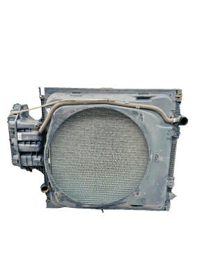 MAN TGX Engine Cooling Radiator Assembly Behr 81061016809 81.06101-6809 OEM Used