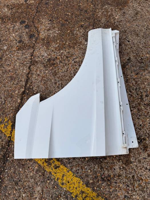 Mercedes Actros MP4/MP5 Door Extension Panel A9607201001 Right Euro 6 Used view 3