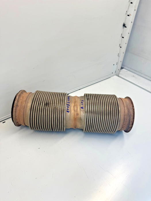 MAN TGS/TGX Euro 6 Exhaust Flex Pipe 81152105016 81.15210-5016 Used view 4