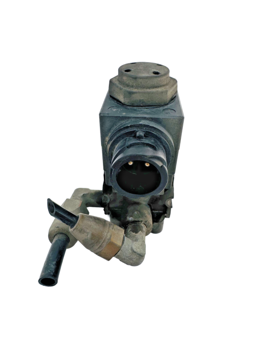 Scania R/P/G Air Brake Solenoid Valve 2038655 1376794 9041011 24V Used view 2