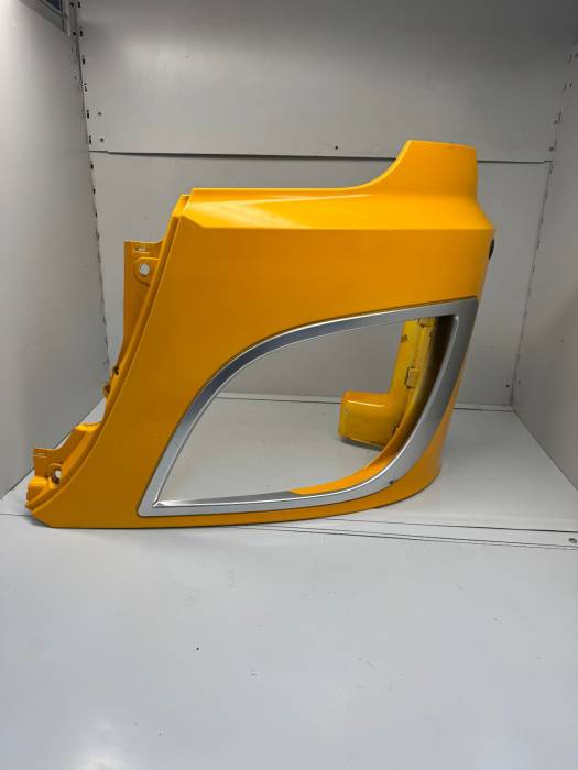 DAF XF106 Headlamp Cover LH 1798455 1827035 1861949 Euro 6 Used Moulding & Trim Moulding & Trim