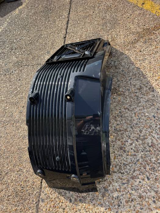 Volvo FH4/FH5 Front Inner Wheel Arch LH 82110404 DT 2.71532 VOL598 Euro 6 Used view 4