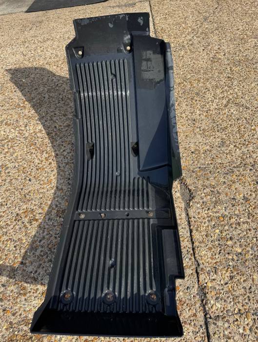 Volvo FH4/FH5 Front Inner Wheel Arch LH 82110404 DT 2.71532 VOL598 Euro 6 Used view 6