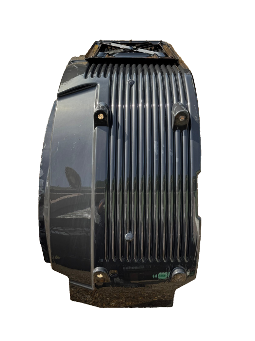 Volvo FH4/FH5 Front Wheel Arch Liner RH 82141524 82110404 352.002552 Euro 6 Used Wing Panels Wing Panels