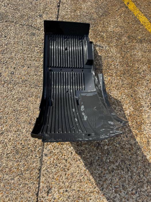 Volvo FH4/FH5 Front Wheel Arch Liner RH 82141524 82110404 352.002552 Euro 6 Used view 5