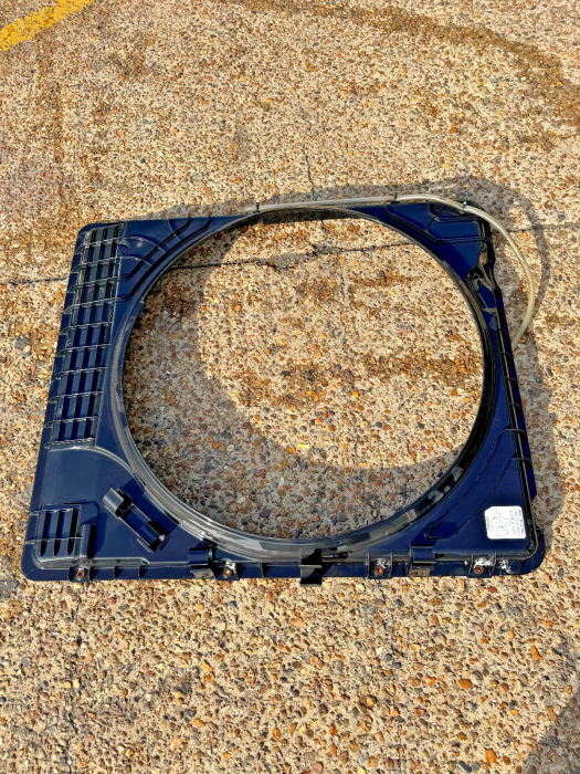 Volvo FH4/FM4 Radiator Fan Shroud (Belt Decal 20804602) 22005906 20502964 Used view 3