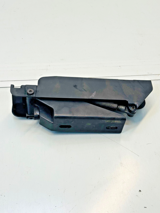 Mercedes Actros MP4 Side Fairing Hinge Left Lower A9607905269 Euro 6 Used view 4