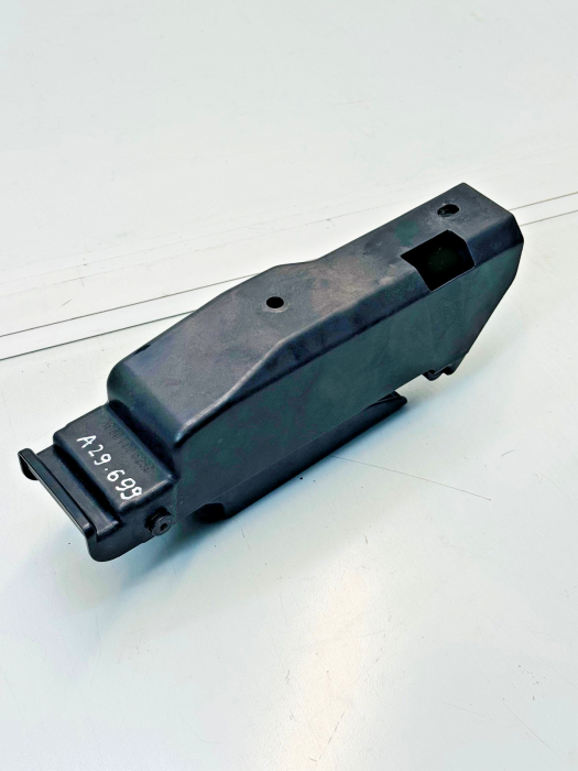 Mercedes Actros MP4 Side Fairing Hinge Left Lower A9607905269 Euro 6 Used view 7