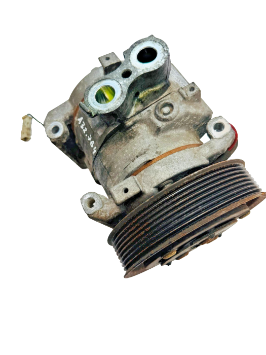 Mercedes-Benz Actros MP4 A/C Compressor A4722300111 A4722300311 24V R134a Used view 4