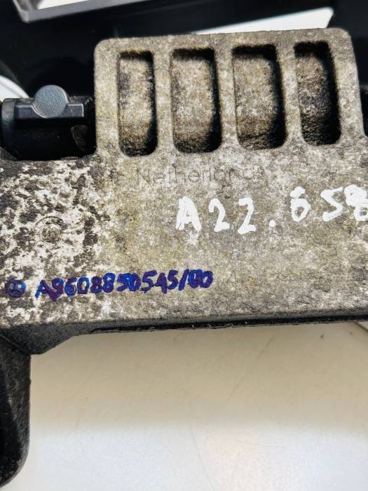 Mercedes Actros MP4 Front Bumper Step Bracket Left A9608850545 A9608801065 Used view 4