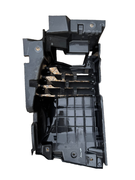 Mercedes Actros MP4 Engine Noise Cover Left Front Wheel Arch A9615204023 view 2