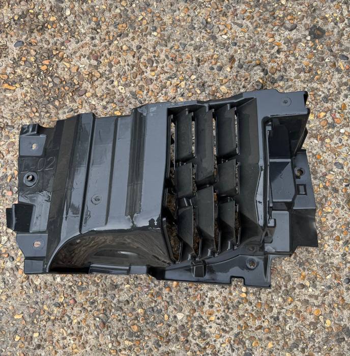 Mercedes Actros MP4 Engine Noise Cover Left Front Wheel Arch A9615204023 view 5